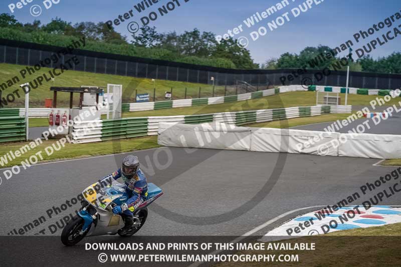 enduro digital images;event digital images;eventdigitalimages;mallory park;mallory park photographs;mallory park trackday;mallory park trackday photographs;no limits trackdays;peter wileman photography;racing digital images;trackday digital images;trackday photos